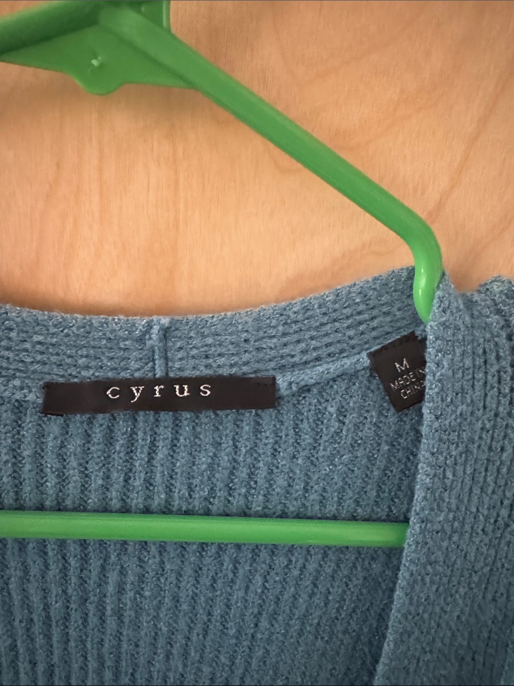 Cyrus Cardigan - Picture 2 of 2
